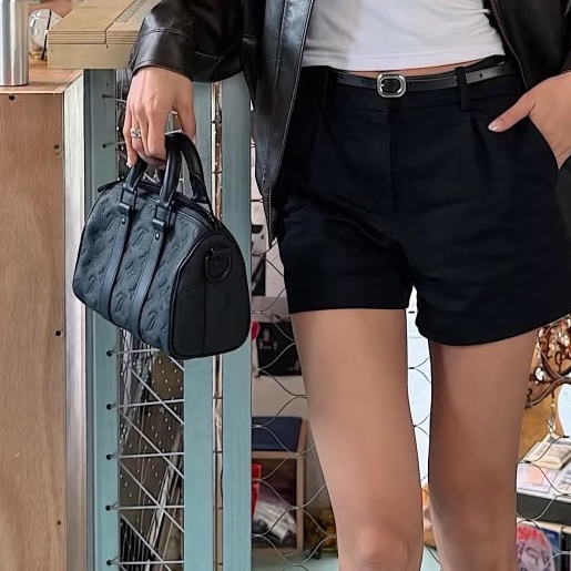 🥷Louis Vuitton 路易威登 KEEPALL25全皮黑武士手提斜挎包⚽️🎱純芯片尺寸25*14 A5462-42