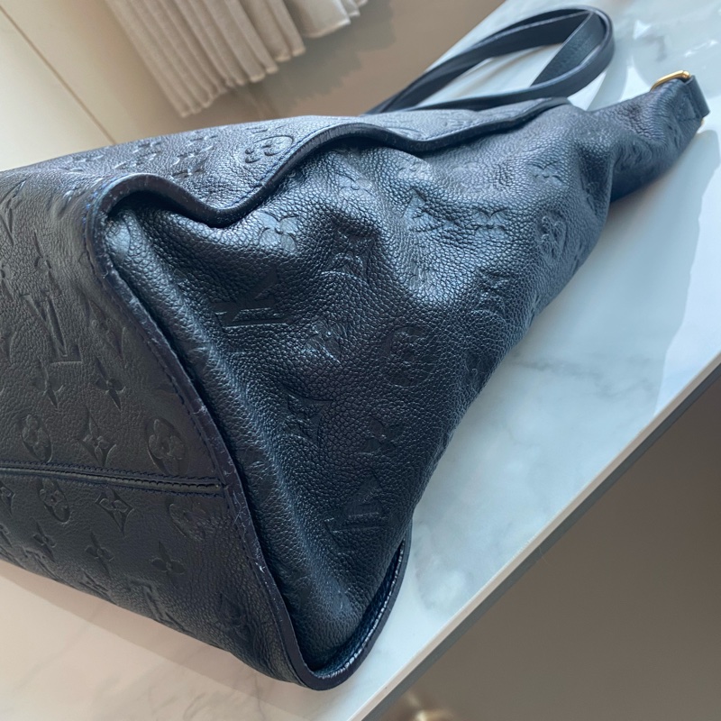 Lv 托特包 lumineuse-6