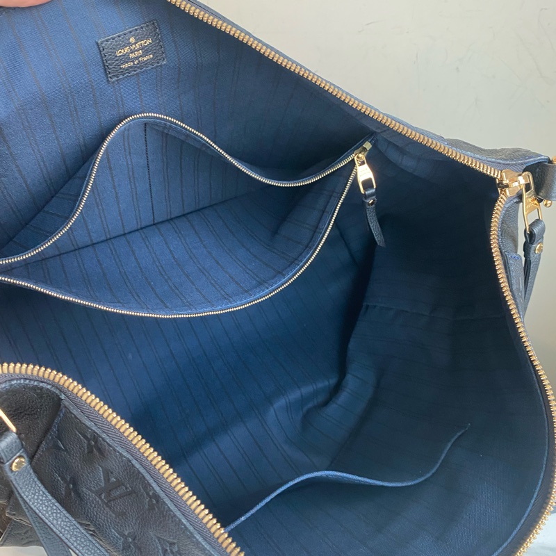 Lv 托特包 lumineuse-11