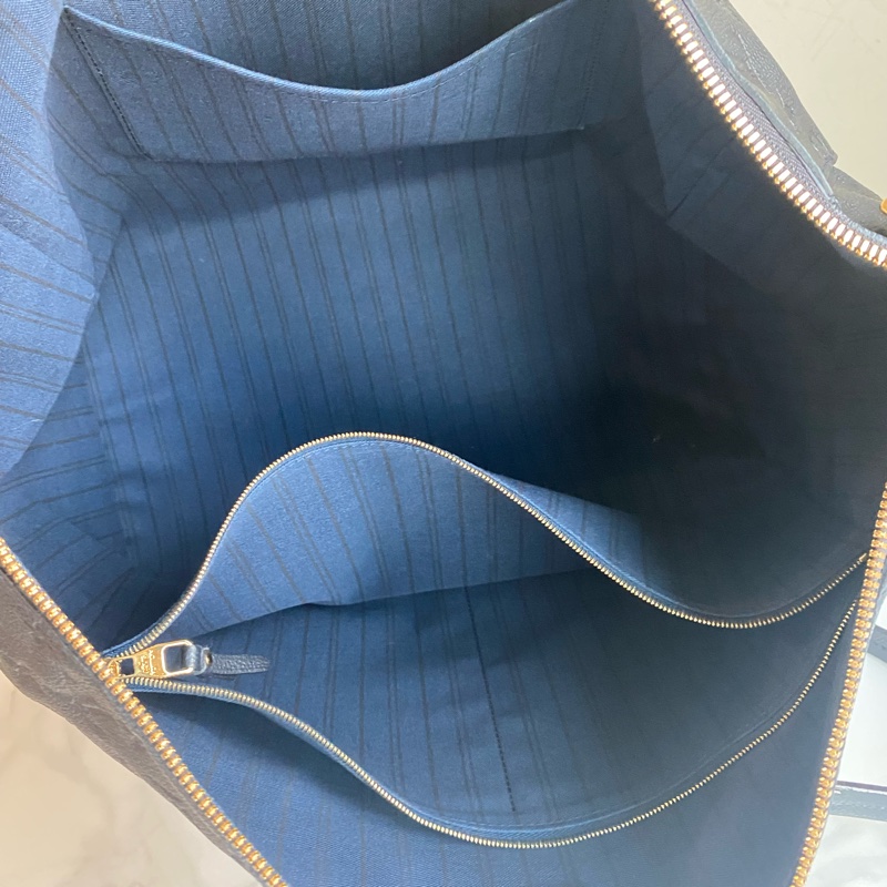 Lv 托特包 lumineuse-14