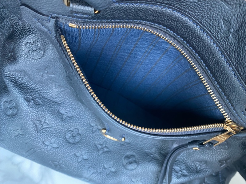 Lv 托特包 lumineuse-17