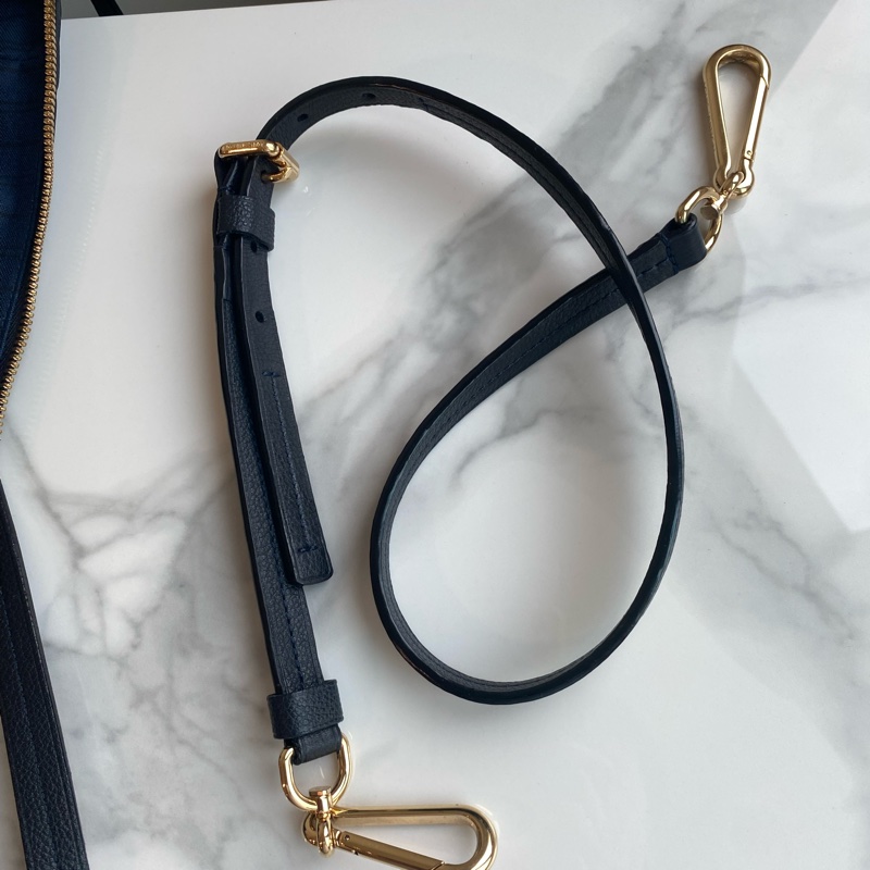 Lv 托特包 lumineuse-19