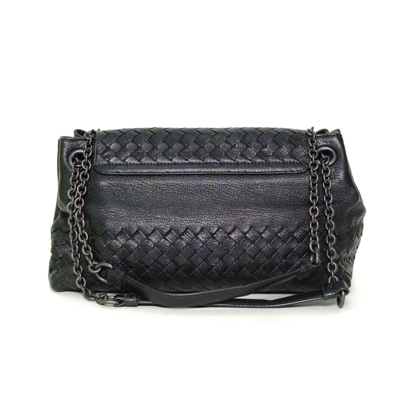 BOTTEGA VENETA 黑色羊皮黑扣經典編織鏈條單肩包-2