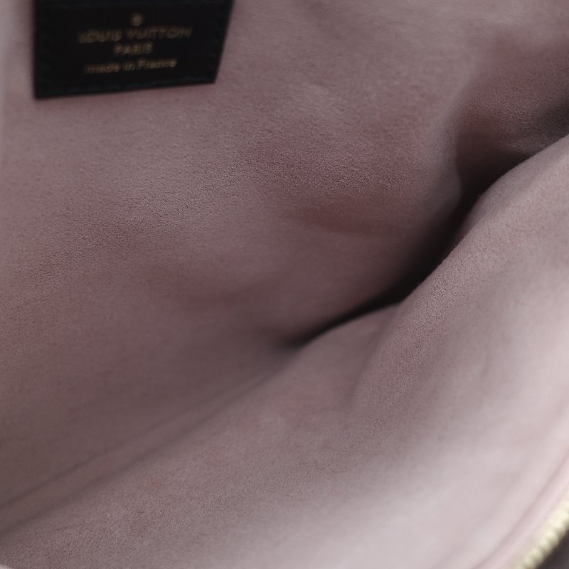 Louis Vuitton 路易威登 Coussin PM 黑色 羊皮 金鍊 帆布肩帶 鏈條肩帶 單肩包 斜挎包-17