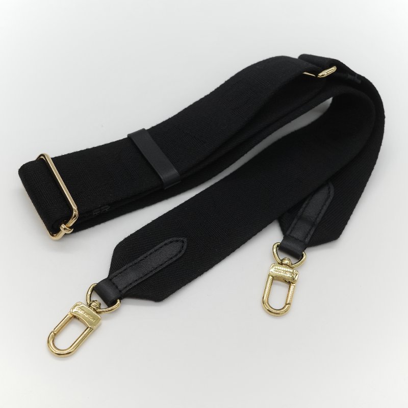 Louis Vuitton 路易威登 Coussin PM 黑色 羊皮 金鍊 帆布肩帶 鏈條肩帶 單肩包 斜挎包-26