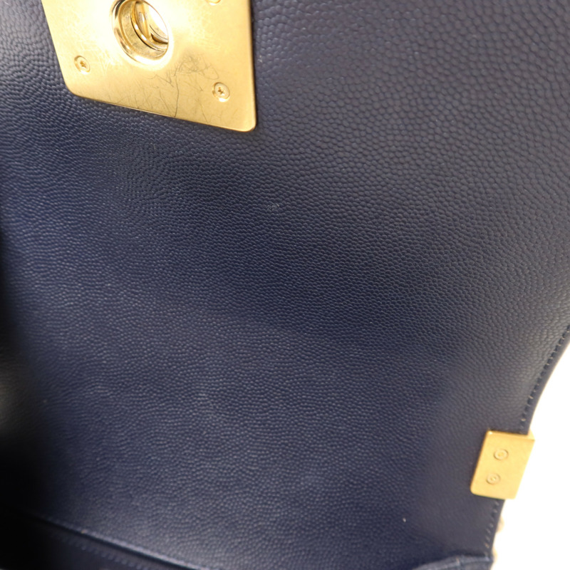 CHANEL 牛皮皮革Boy 20鏈帶肩背袋-18