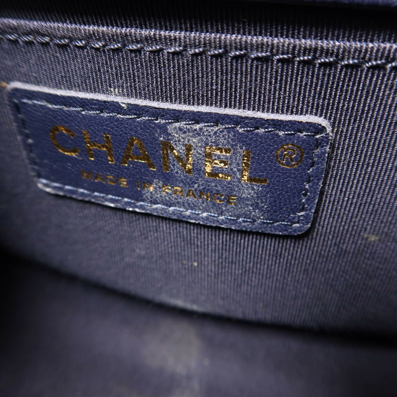 CHANEL 牛皮皮革Boy 20鏈帶肩背袋-20