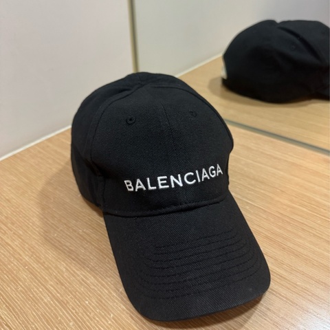 Balenciaga 巴黎世家帽子