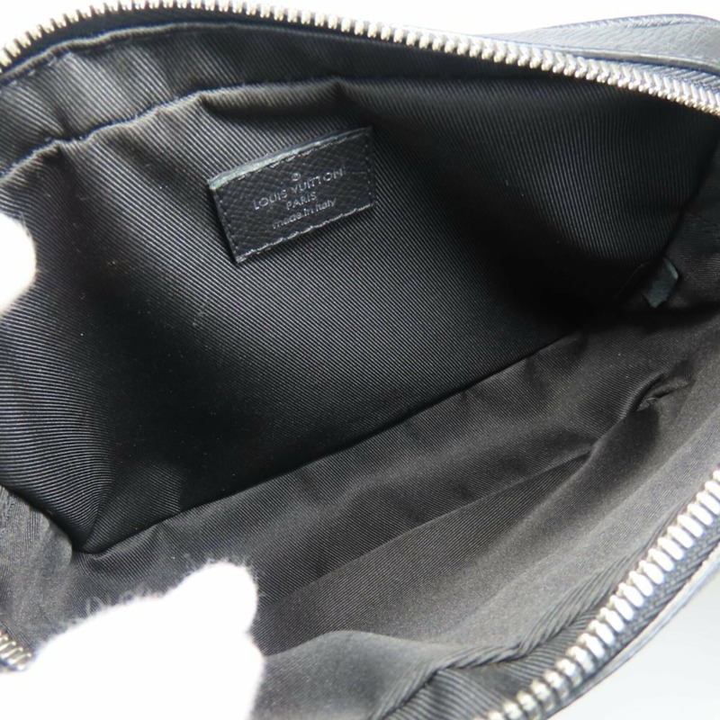 路易威登男士戶外斜背包 M30245 Taiga Monogram Eclipse Noir Taigarama 男士 LOUIS VUITTON-14