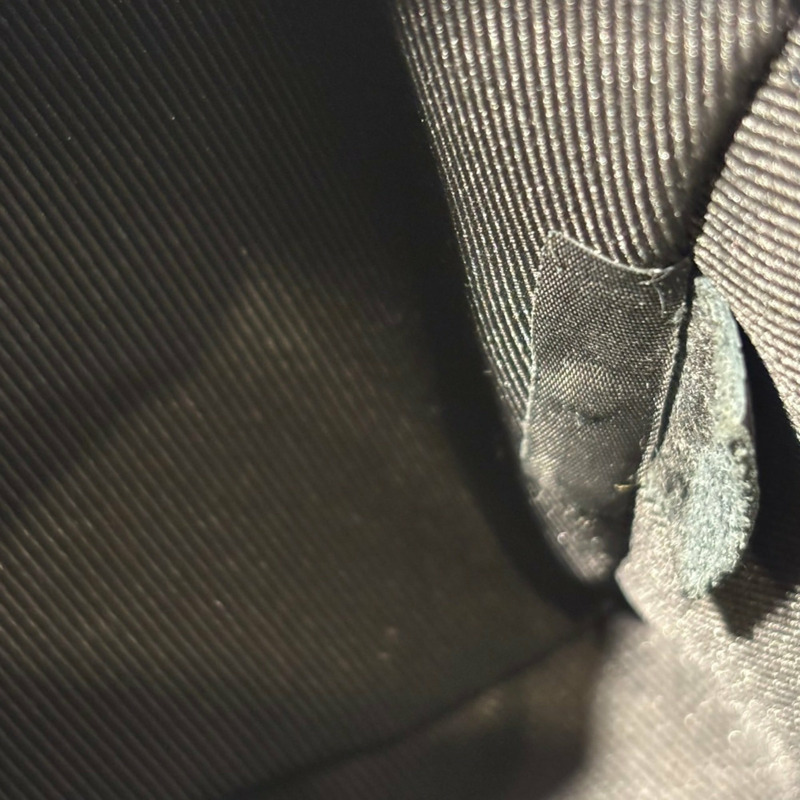 路易威登男士戶外斜背包 M30245 Taiga Monogram Eclipse Noir Taigarama 男士 LOUIS VUITTON-17