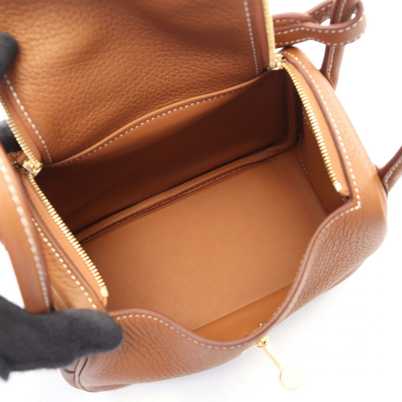 愛馬仕 Lindy 迷你肩斜背包，金色 Taurillon Clemence 皮革，二手，金色五金配件-2