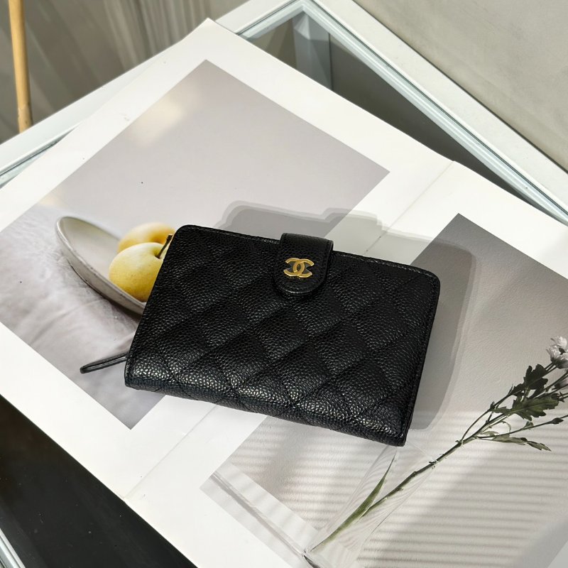 CHANEL 粒面牛皮雙折中夾 - 黑金19開-1