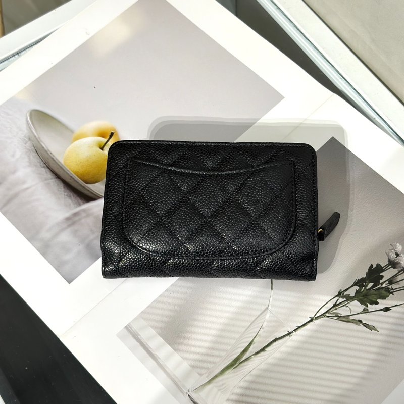 CHANEL 粒面牛皮雙折中夾 - 黑金19開-4