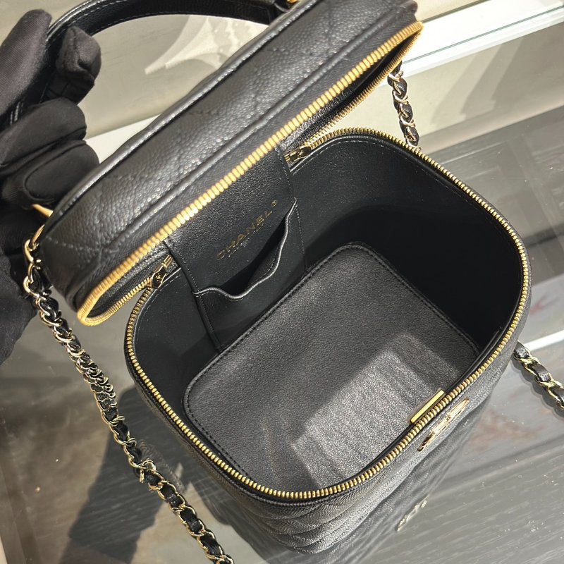 CHANEL 粒面牛皮手提化妝盒 - 黑金-6