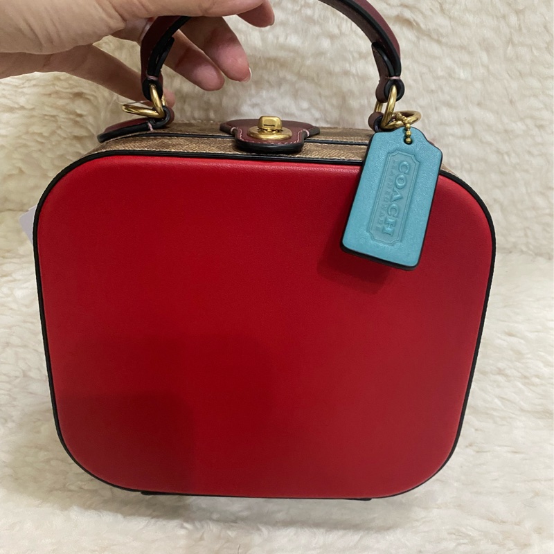 未使用 coach 手提肩背硬殼包(原價28800元)-16