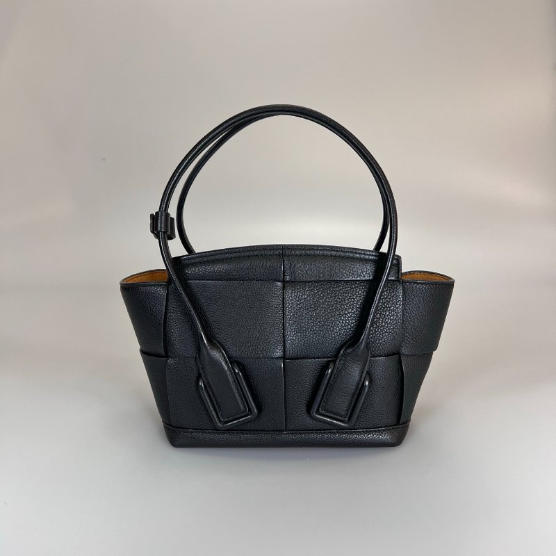 BV 黑ARCO手提側肩包 MINI-1