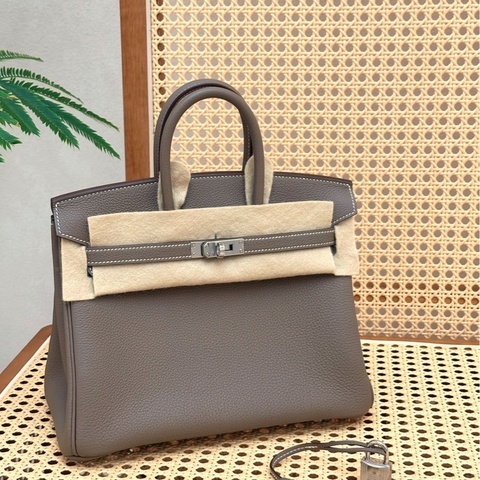 Hermes 愛馬仕  birkin25 大象灰 Togo皮銀扣 