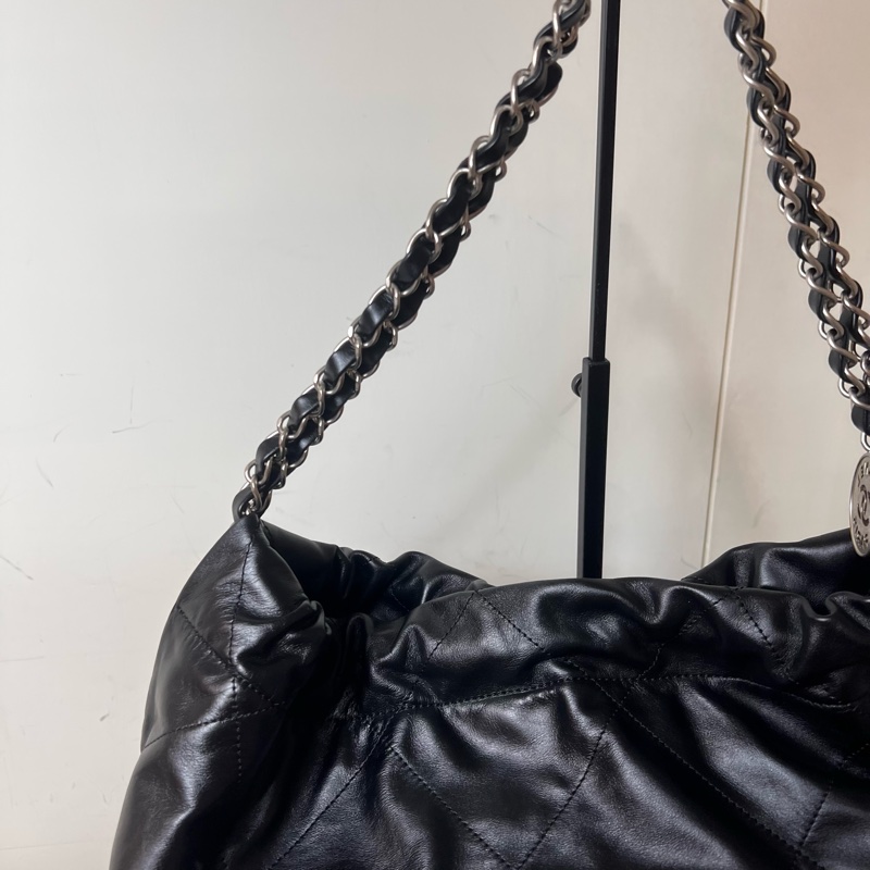 ෆ Chanel 22bag 黑銀中號垃圾袋🈶購證-8