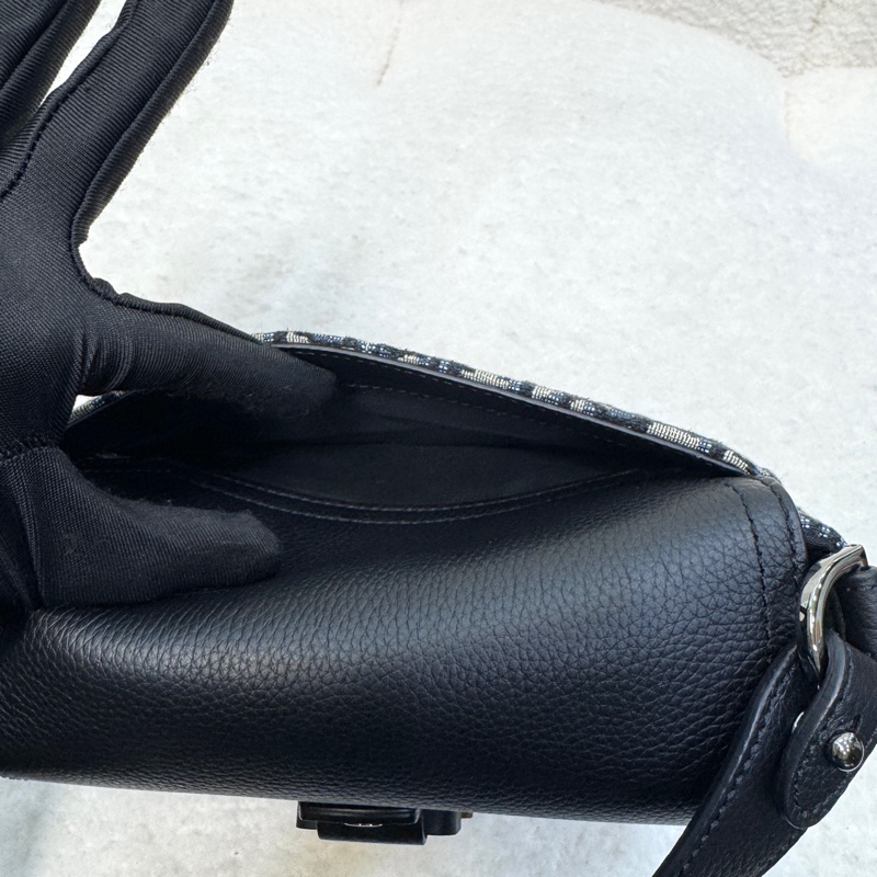 迪奧Saddle小包 Dior 深藍緹花拼黑牛皮迷你郵差包 斜背男包 2ADCA435YKS-14