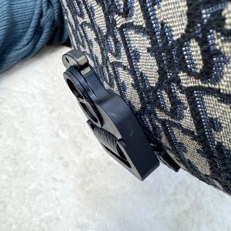 迪奧Saddle小包 Dior 深藍緹花拼黑牛皮迷你郵差包 斜背男包 2ADCA435YKS-23