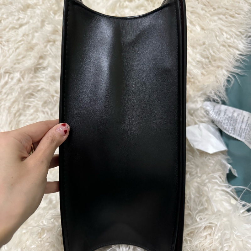 未使用 coach Parker手提包鏈條包(原價21800元)-21