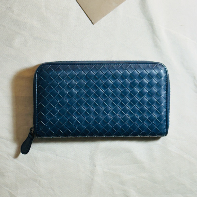 ✨近新閒置 超甜 BV bottega Veneta 質感深藍編織拉鏈8 卡零錢袋長夾 長錢包-0