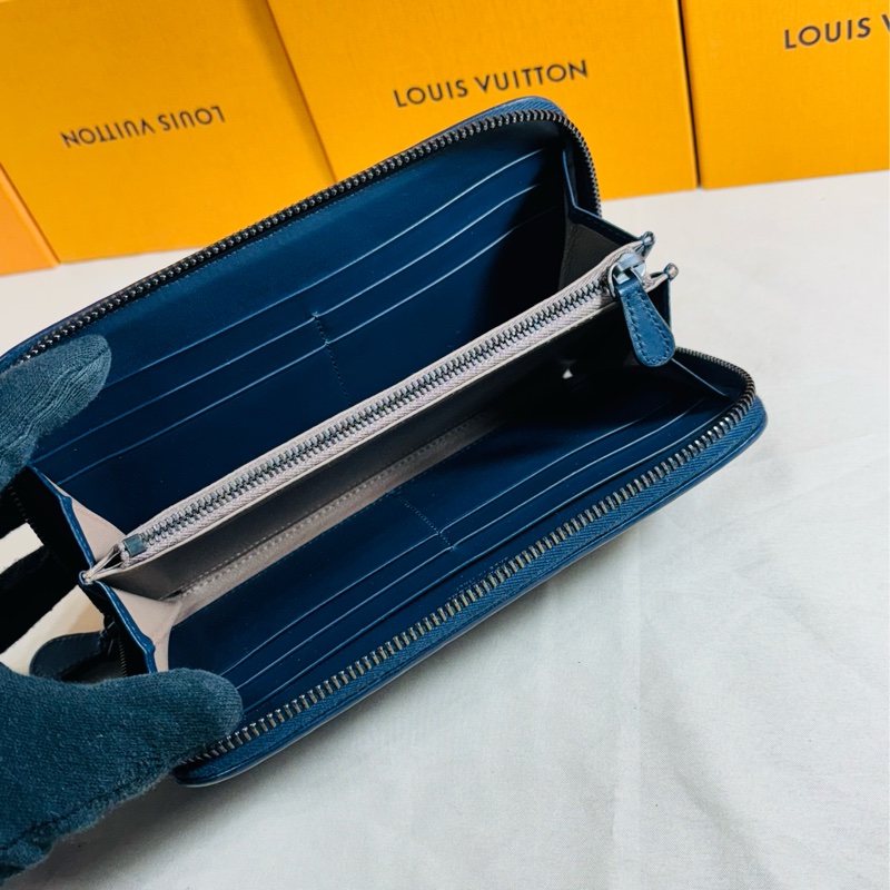 ✨近新閒置 超甜 BV bottega Veneta 質感深藍編織拉鏈8 卡零錢袋長夾 長錢包-3