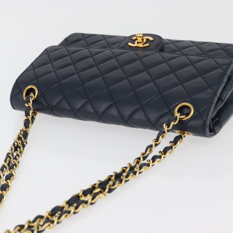 【日本直送】香奈兒 Matelasse 25 雙蓋鏈條包 羊皮 海軍藍 金 CC 標誌 正品 ka3835V-6