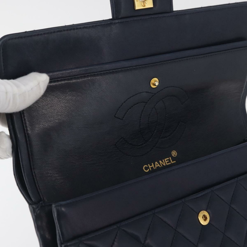 【日本直送】香奈兒 Matelasse 25 雙蓋鏈條包 羊皮 海軍藍 金 CC 標誌 正品 ka3835V-19