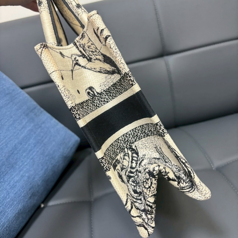 Dior 刺繡tote小號-2