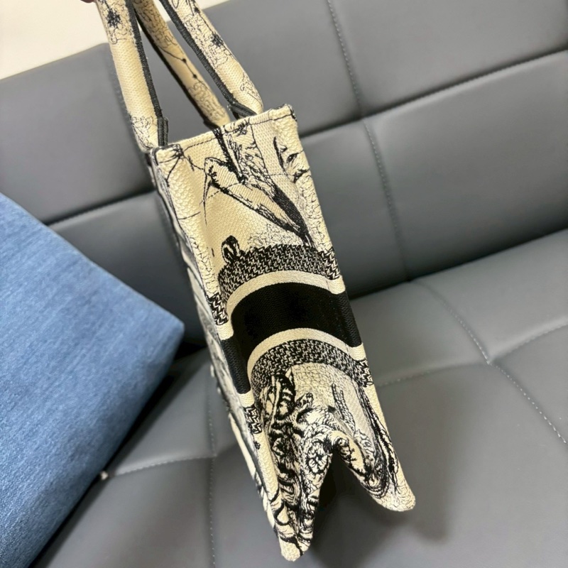 Dior 刺繡tote小號-3