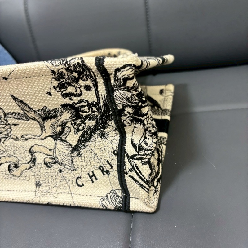 Dior 刺繡tote小號-5