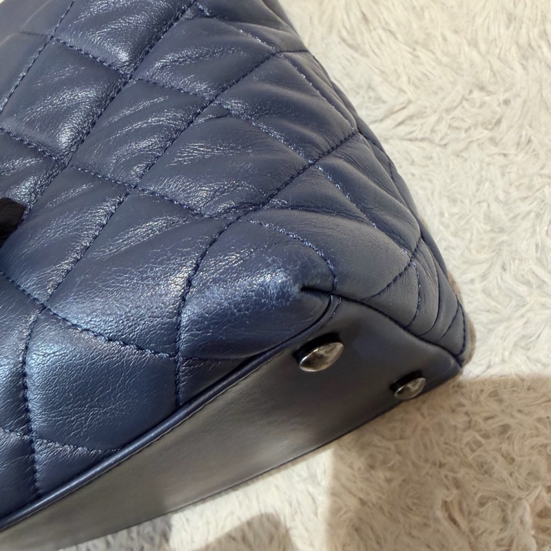 Chanel • 海軍藍牛皮銀釦毛呢鏈條包 2way 手提、斜背✔️-13
