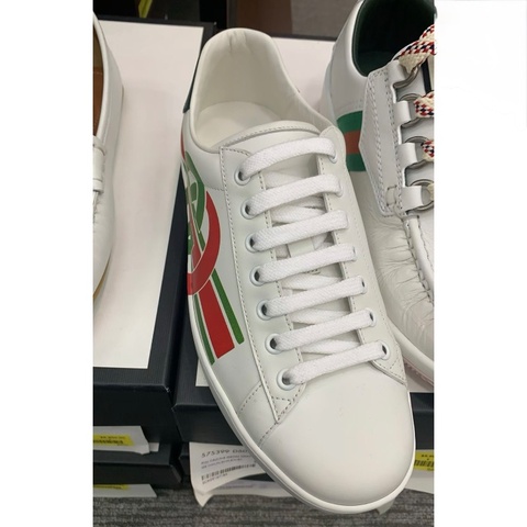 Gucci sneakers
