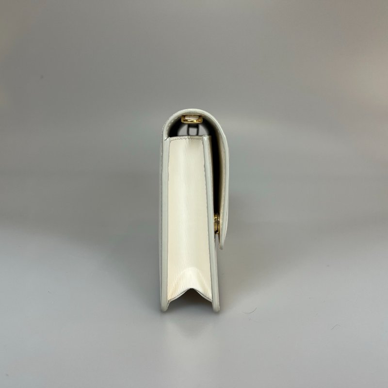 PRADA  白防刮掀蓋單肩包-3