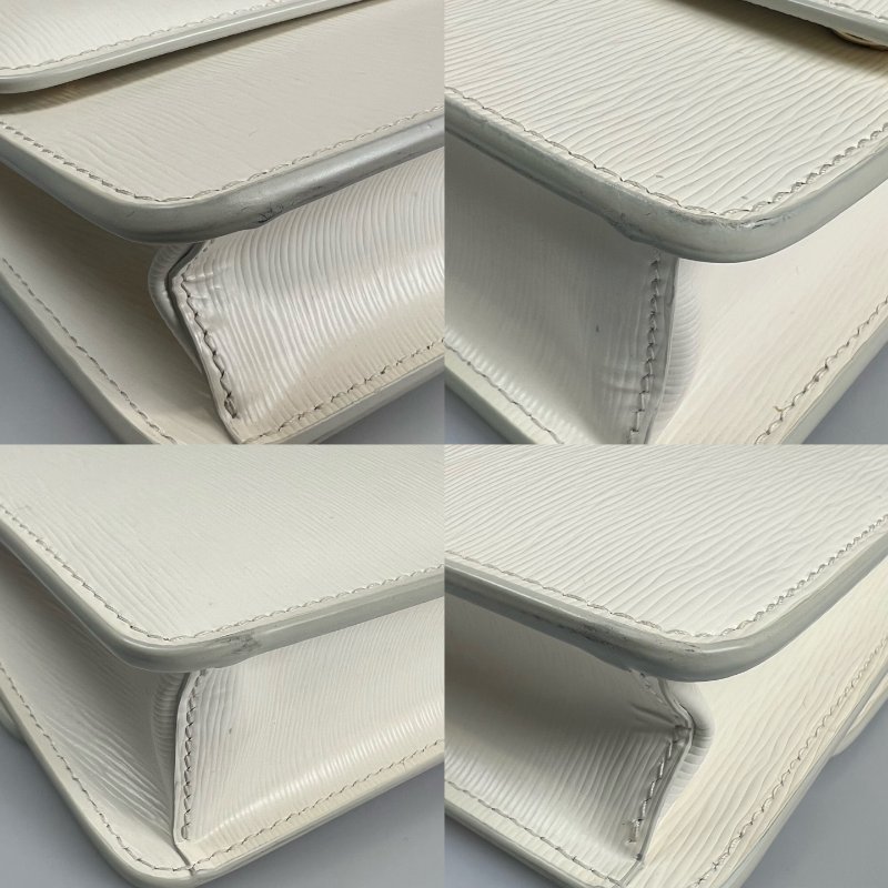 PRADA  白防刮掀蓋單肩包-11