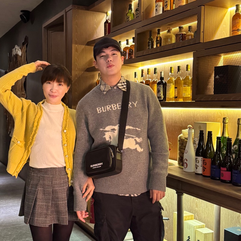 Burberry羊絨羊毛混紡針織衫 L號-4