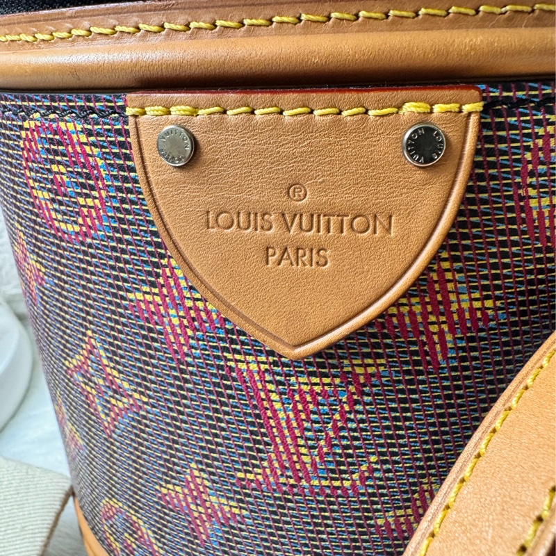 Louis Vuitton 路易威登 M55457 秀款 CANNES拼色手提/肩背圓桶包-3