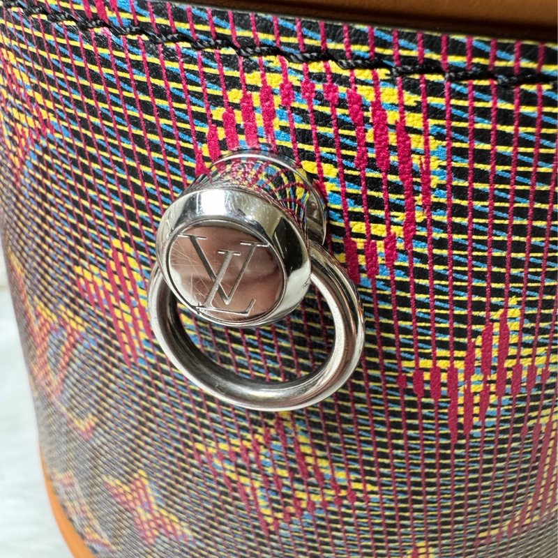 Louis Vuitton 路易威登 M55457 秀款 CANNES拼色手提/肩背圓桶包-6