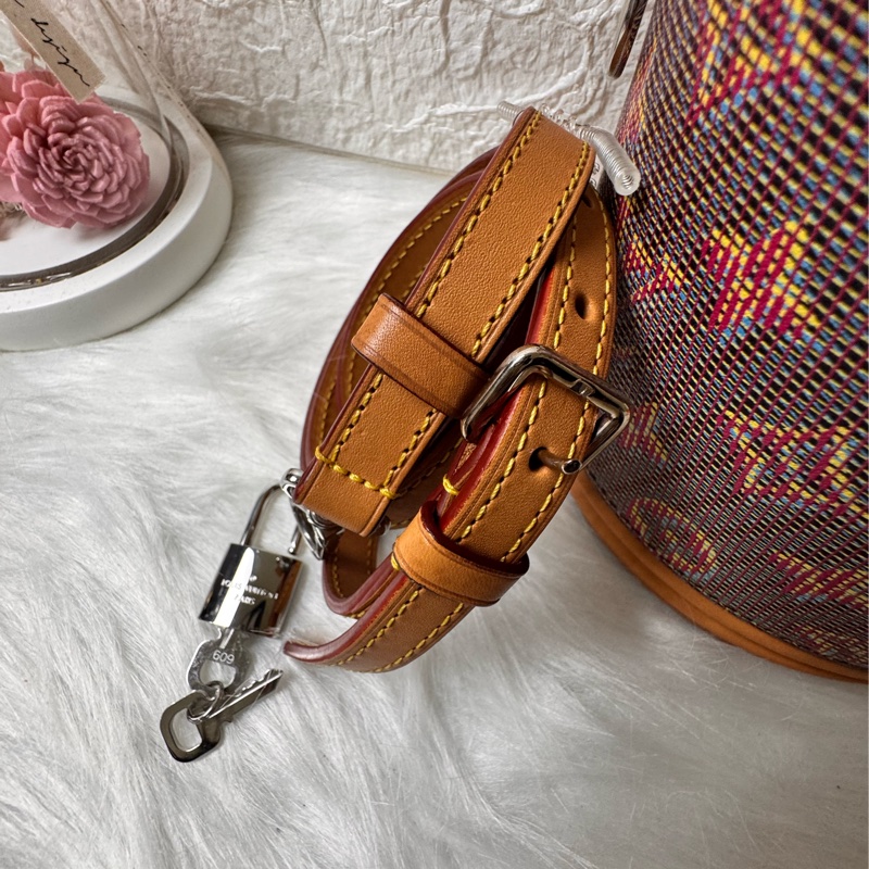 Louis Vuitton 路易威登 M55457 秀款 CANNES拼色手提/肩背圓桶包-22