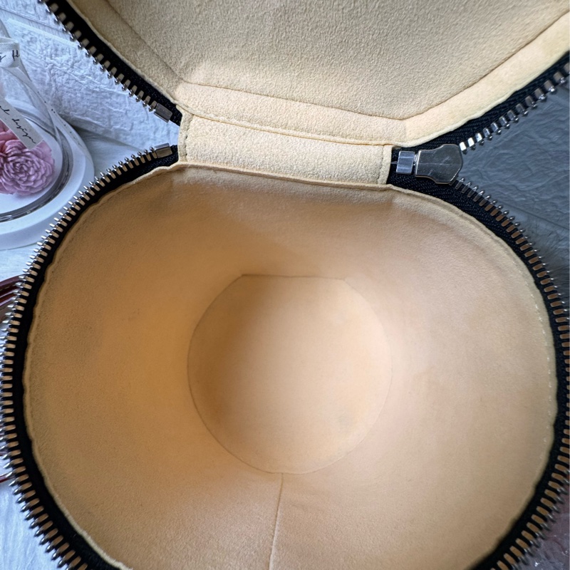 Louis Vuitton 路易威登 M55457 秀款 CANNES拼色手提/肩背圓桶包-23