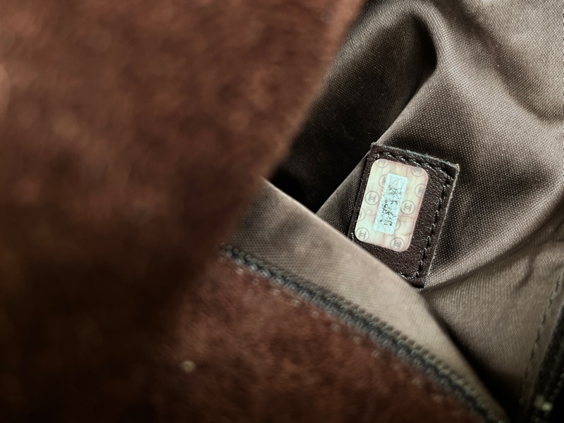 香奈兒 CHANEL 中古老香 可可棕色麂皮側背方包 通勤郵差包 流蘇吊飾-12