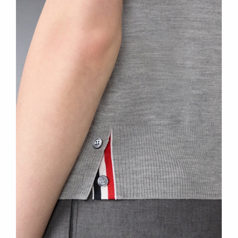 Thom Browne 女士 羊毛四條紋T恤IT-36 IT-42碼模特身高：178CM，穿著40碼。-4