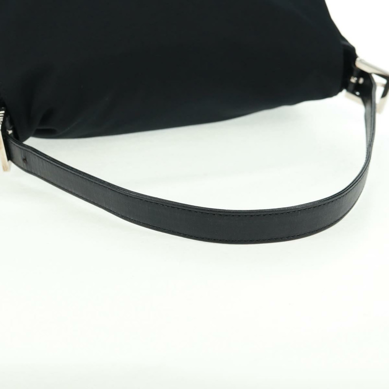 【日本直送】FENDI Mamma Baguette 單肩包 尼龍 黑色 銀色 正品 BA9559V-6