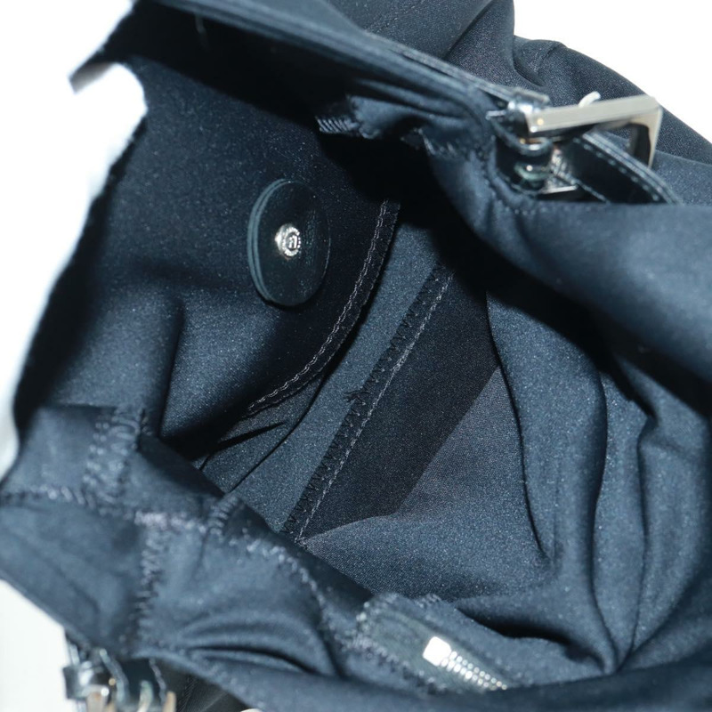 【日本直送】FENDI Mamma Baguette 單肩包 尼龍 黑色 銀色 正品 BA9559V-10