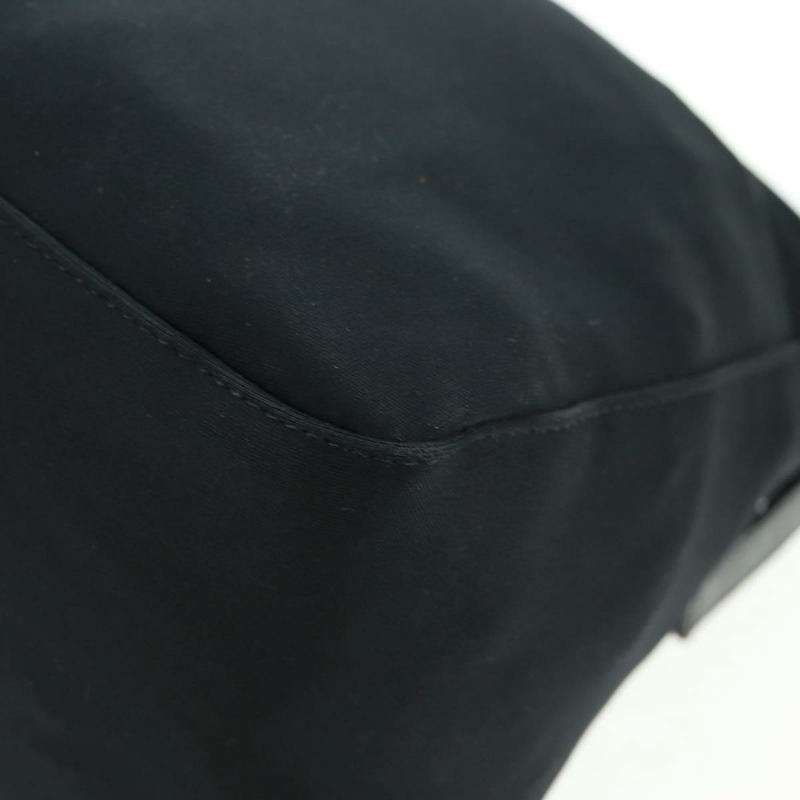 【日本直送】FENDI Mamma Baguette 單肩包 尼龍 黑色 銀色 正品 BA9559V-16