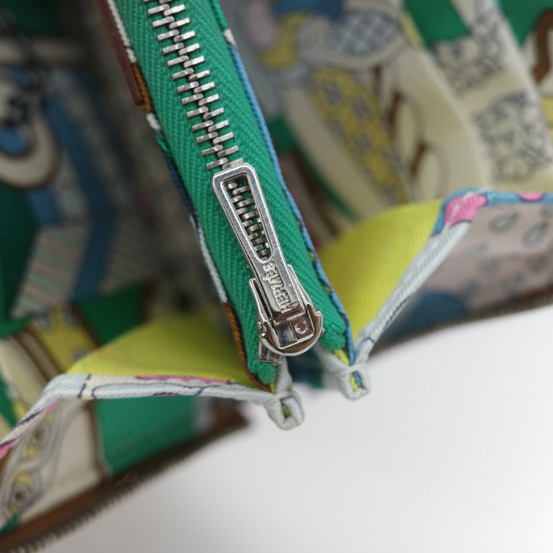 (母親節特惠♥️全網最低)Hermès 愛馬仕 芝麻色 Epsom 牛皮 絲巾內裡 短夾 拉鍊 錢包 卡包 Z 刻-19