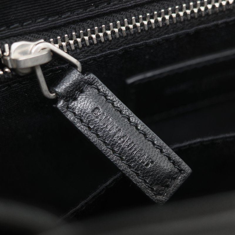 Saint Laurent 聖羅蘭 V 紋 牛皮 雙肩包 後背包-29