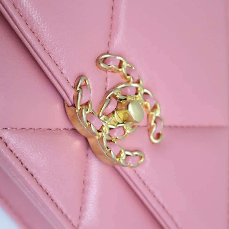 粉色 菱格紋 羊皮 19 WOC 鍊帶 肩背包【CHANEL 香奈兒】 AP0957-9