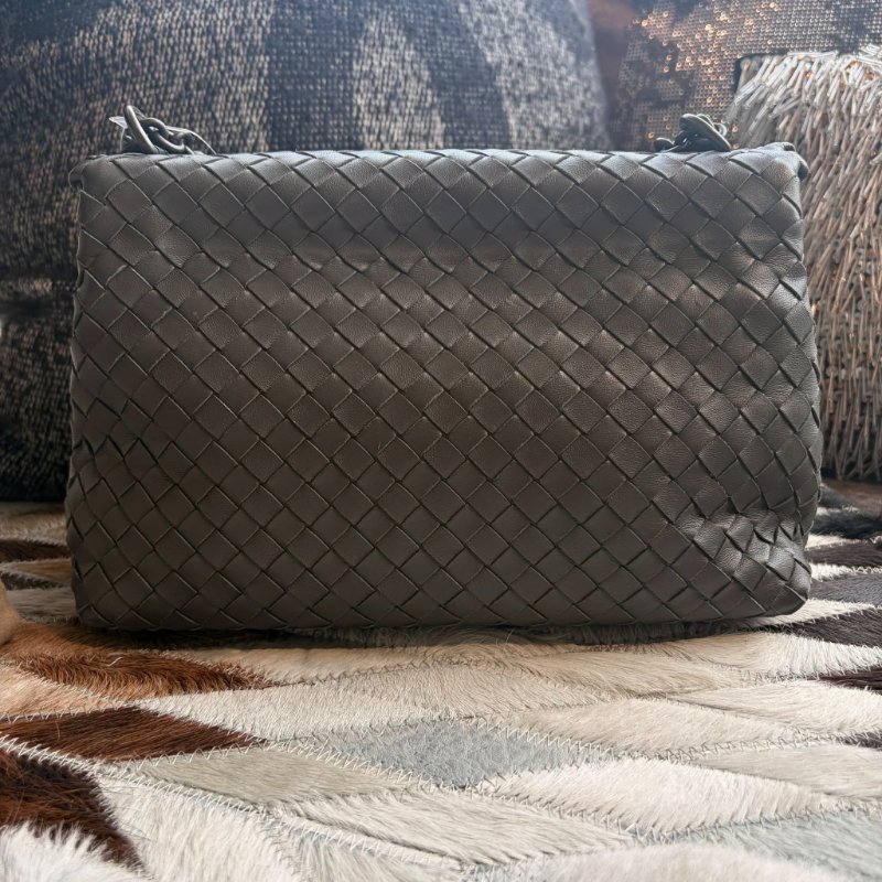 BV 編織翻蓋鏈包 灰色-2